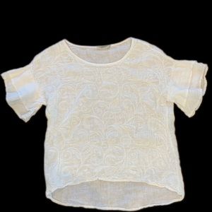 Valentina Naldi Italian made white linen top with flutter sleeves and embroidery
